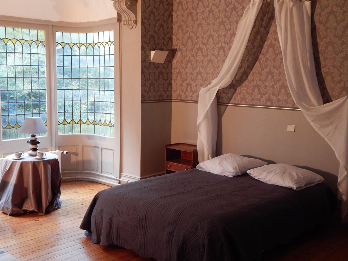 Manoir Les Cedres Bed & Breakfast Corbehem ภายนอก รูปภาพ